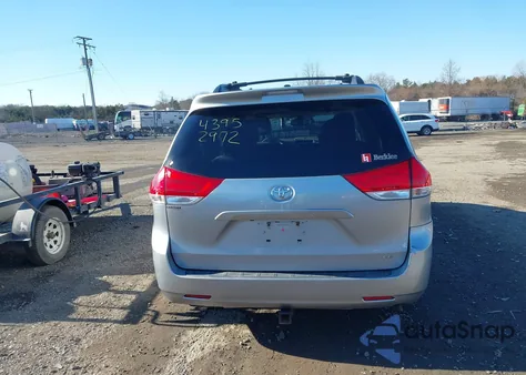 2014 Toyota Sienna Le V6 8 Passenger from USA, damaged, VIN 5TDKK3DC6ES465265